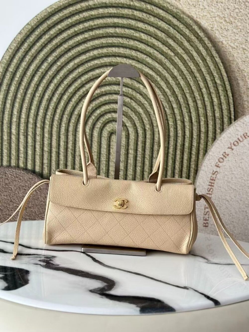 Classic CHANEL bag: A Stylish and Versatile Choice for Elegance